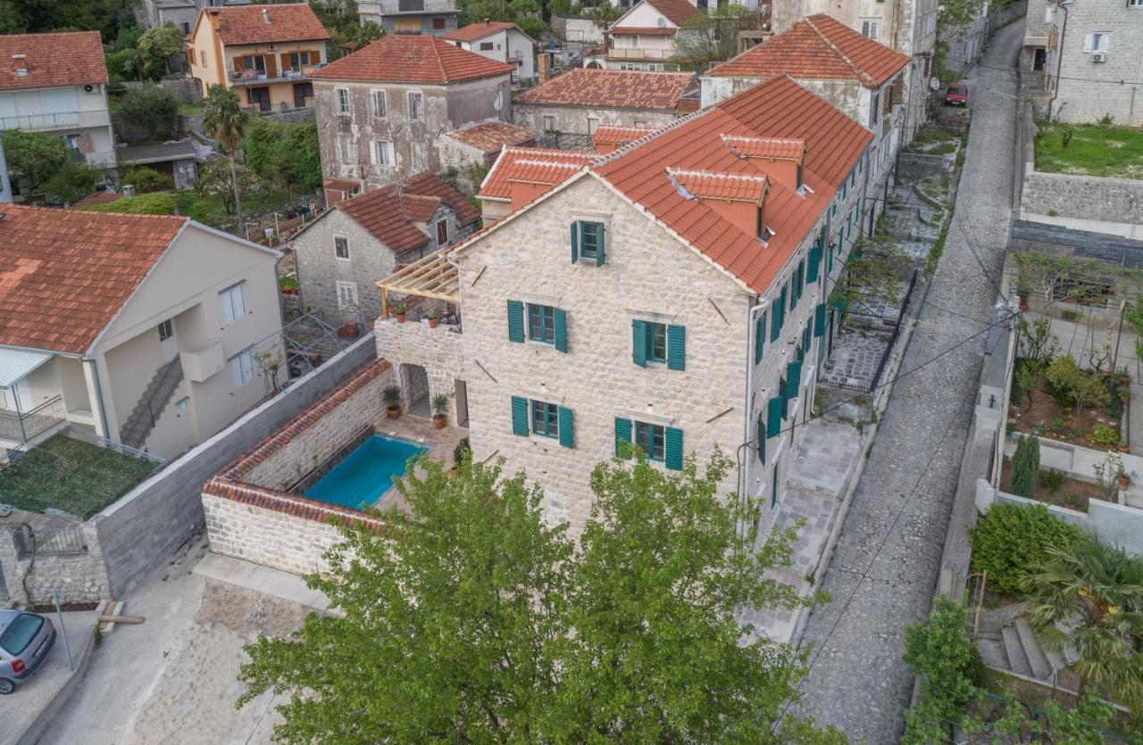 Apartments Gabela Risan Luaran gambar