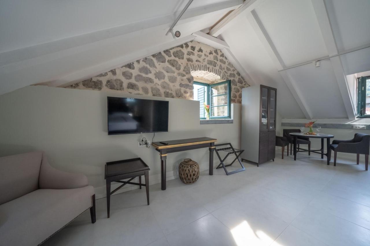 Apartments Gabela Risan Luaran gambar